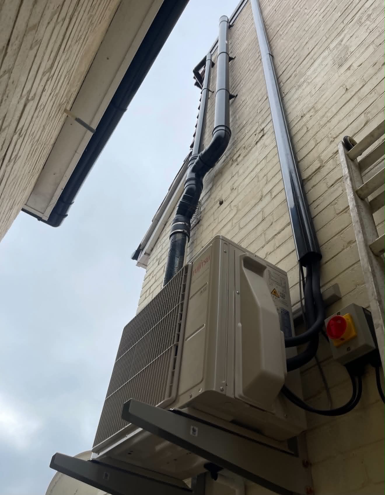Fujitsu installation 1